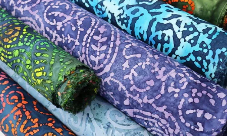 Tips memilih kain batik, Sumber: shopify.com
